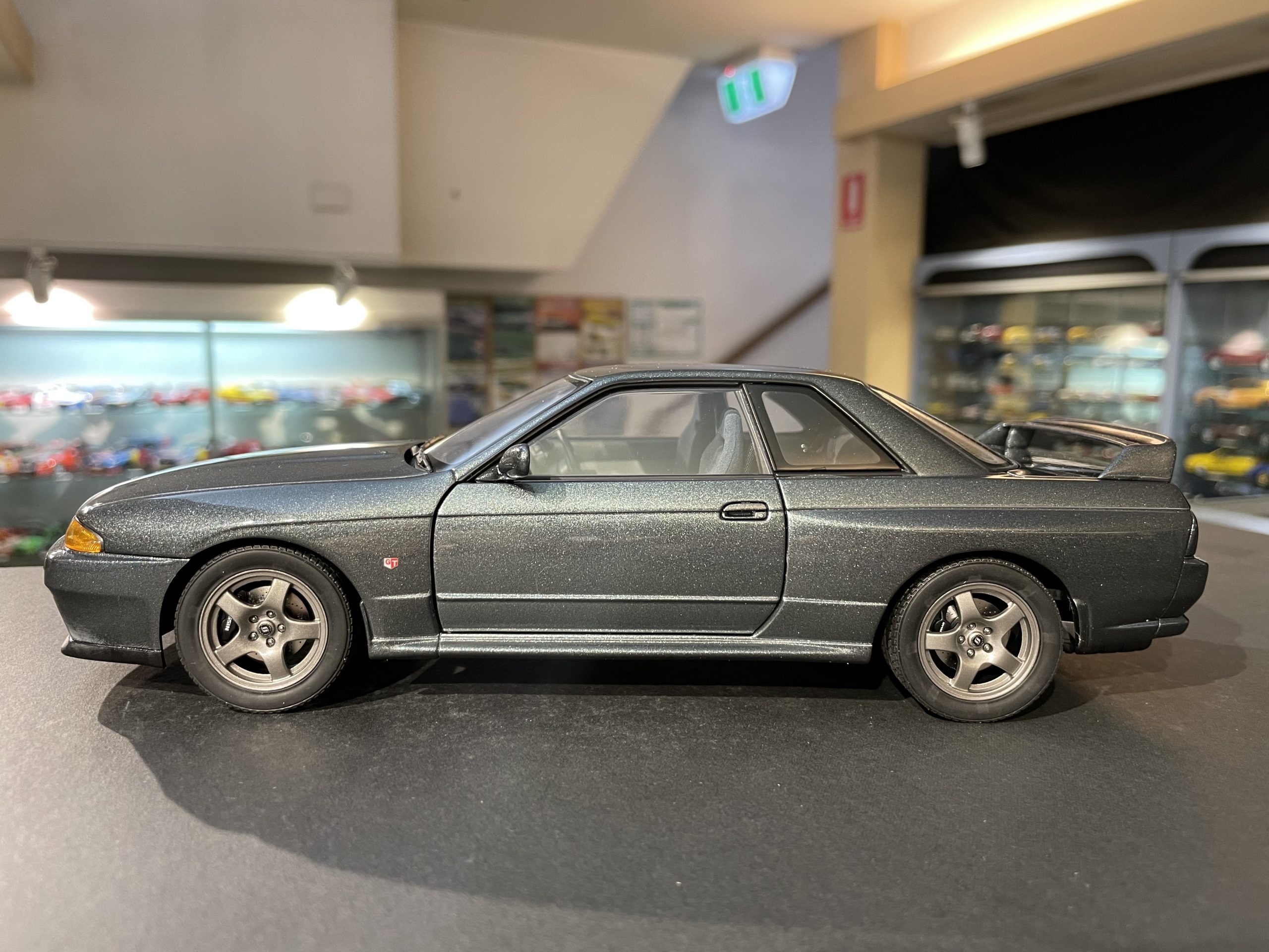 Nissan GT-R, 1:18 AUTOart - Model Cars Too