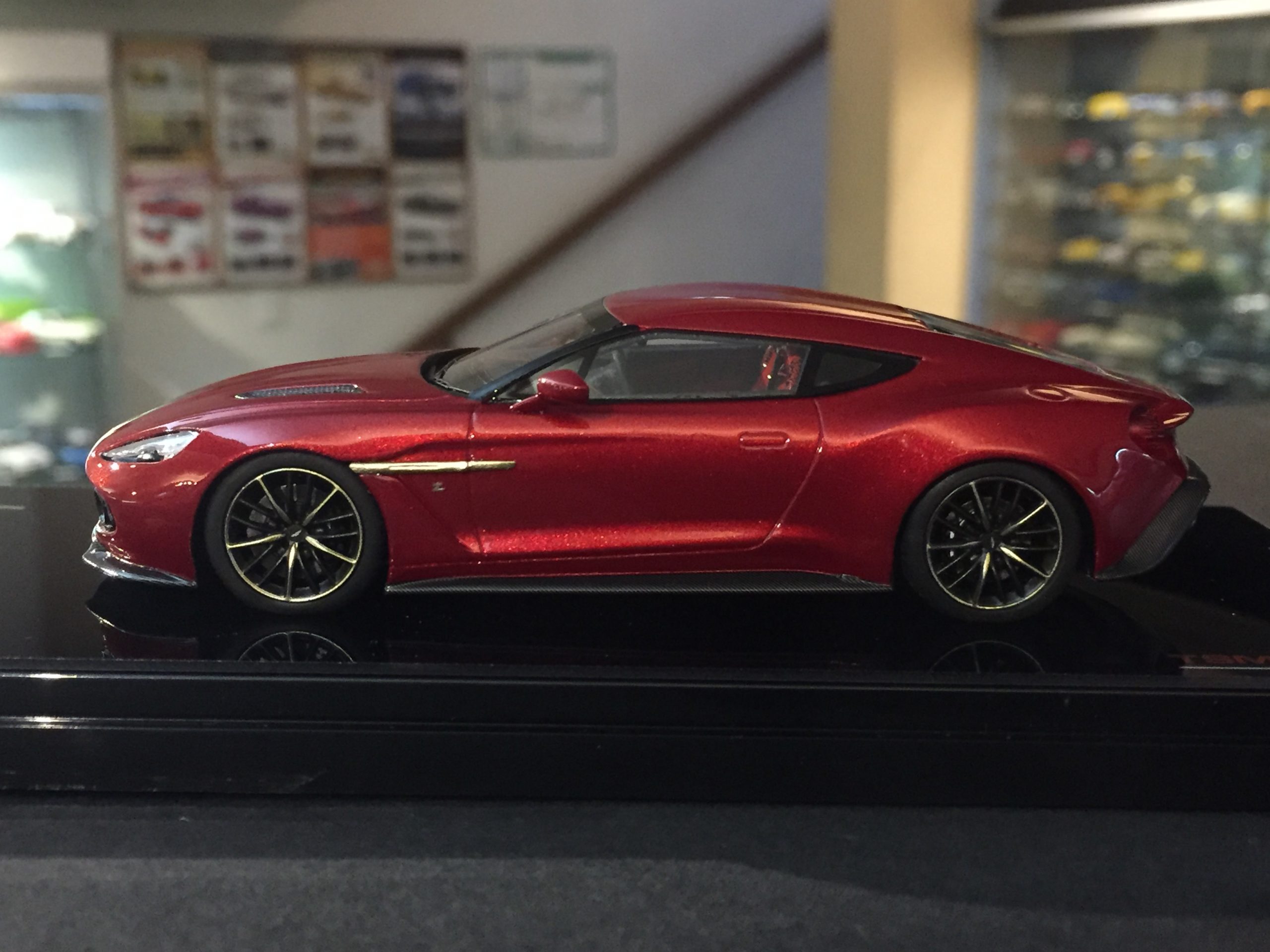 Aston Martin Vanquish Zagato, 1:43 TSM - Model Cars Too