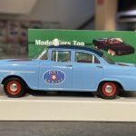 Holden FB taxi, 1:43 Trax