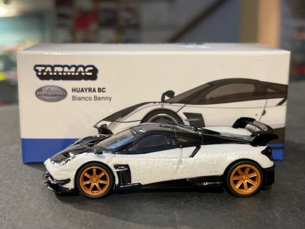 Pagani Huayra, 1:64 Tarmac