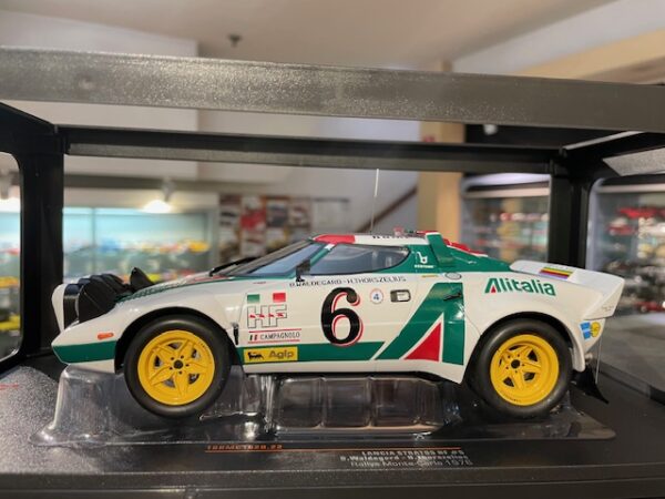 Lancia Stratos, 1:18 IXO