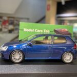 Volkswagen Golf R32, 1:43 Maxichamps