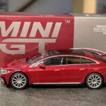 Mercedes-Benz EQS 580, 1:64 MINI GT