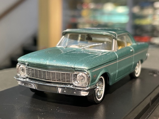 Ford XP Futura, 1:43 Trax - Image 2