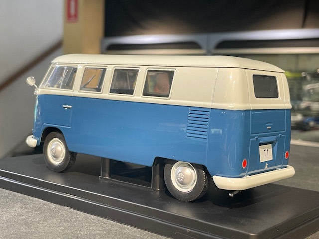 Volkswagen T1, 1:24 Whitebox - Image 3
