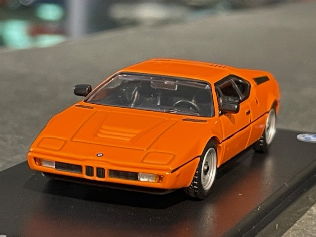 BMW M1, 1:64 Almost Real - Image 2