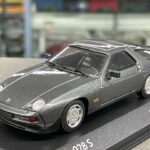 Porsche 928S, 1:43 Minichamps