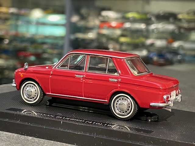 Nissan Bluebird, 1:43 Ebbro - Image 3