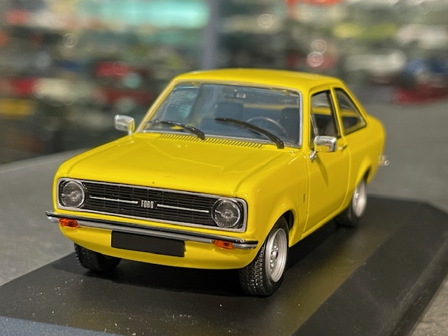 Ford Escort, 1:43 Maxichamps - Image 2