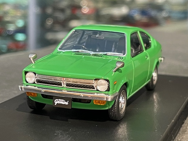 Isuzu Gemini, 1:43 Hachette - Image 2