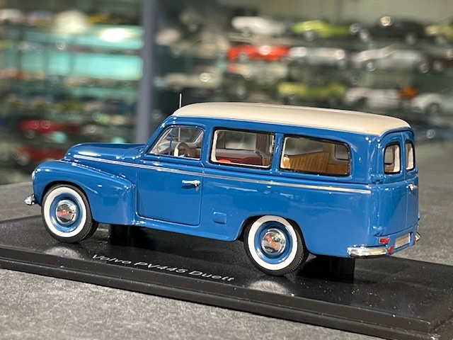 Volvo PV 445, 1:43 NEO - Image 3