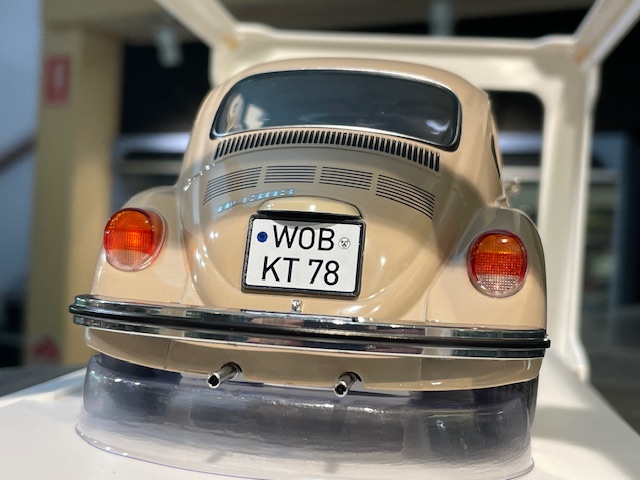 Volkswagen Beetle, 1:18 Norev - Image 3