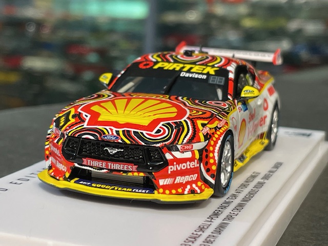 Ford Mustang GT, 1:43 Authentic - Image 2