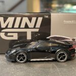 Porsche 911 Dakar, 1:64 MINI GT