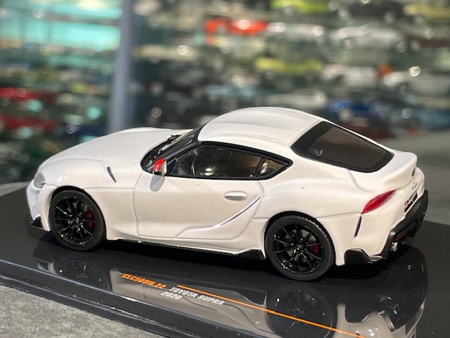 Toyota Supra, 1:43 IXO - Image 3