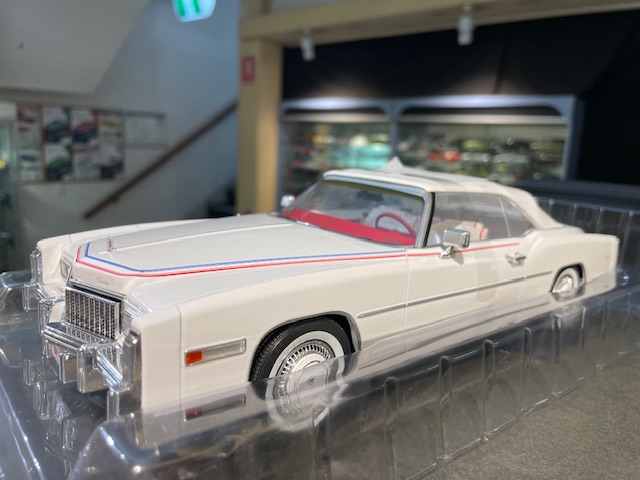 Cadillac Eldorado, 1:18 MCG - Image 2