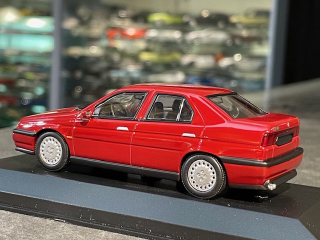Alfa Romeo 155, 1:43 Maxichamps - Image 3