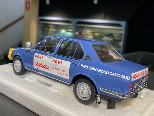 Alfa Romeo Alfetta, 1:18 Laudoracing - Image 3