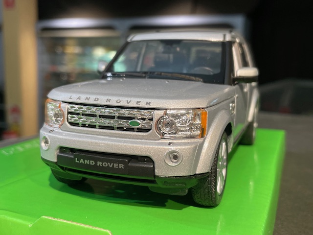Land Rover Discovery, 1:24 Welly - Image 2