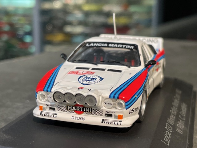 Lancia 037, 1:43 CMR - Image 2