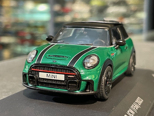 MINI Cooper JCW, 1:43 Solido - Image 2