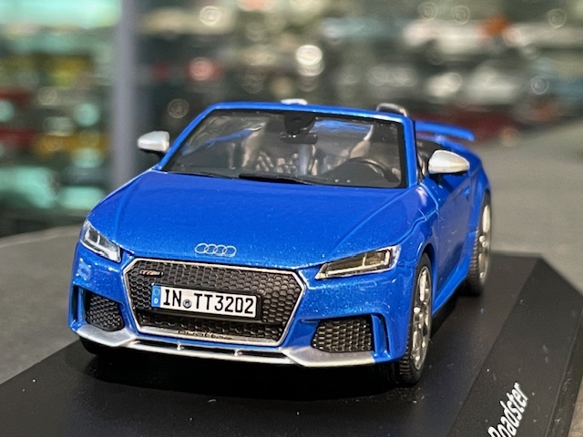 Audi TT RS Roadster, 1:43 I-Scale - Image 2