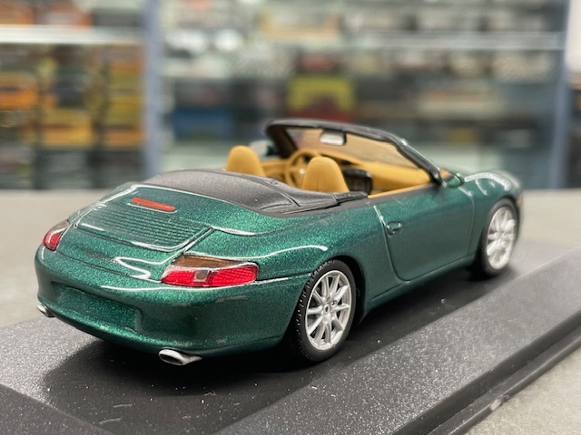 Porsche 996 Cabriolet, 1:43 Minichamps - Image 4