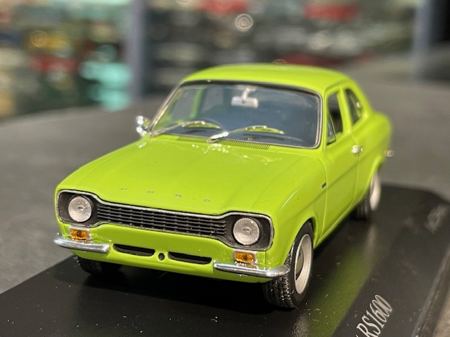 Ford Escort RS 1600, 1:43 Minichamps - Image 2