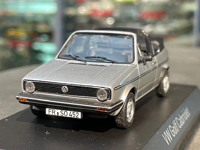 Volkswagen Golf Cabriolet, 1:43 Norev - Image 2