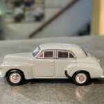 Holden 48-215, 1:64 Biante