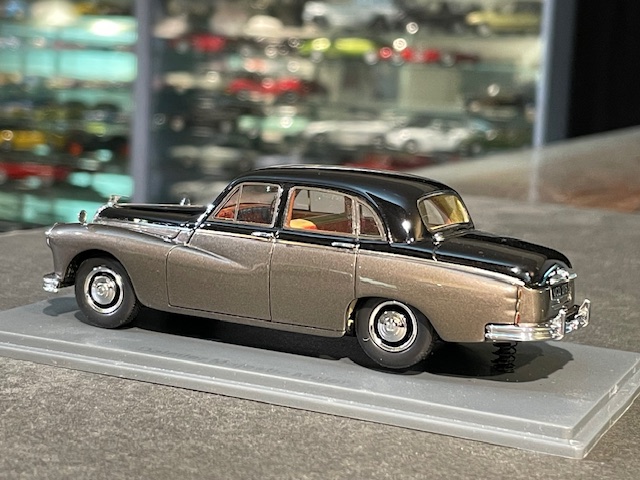 Daimler Majestic Major, 1:43 NEO - Image 3