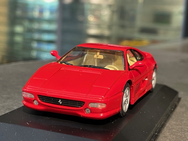 Ferrari 355, 1:43 Minichamps - Image 2