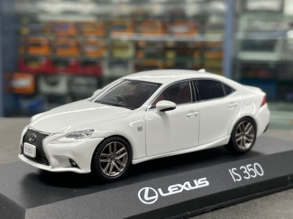 Lexus IS 350, 1:43 Kyosho - Model Cars Too