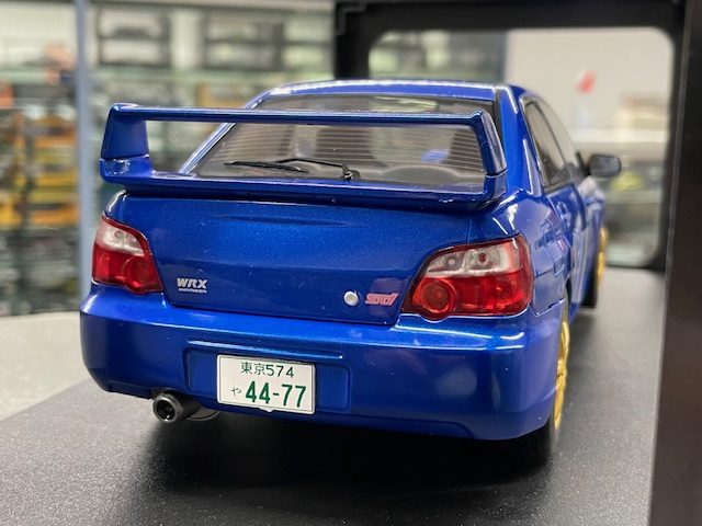 Subaru Impreza STI, 1:18 Solido - Image 2