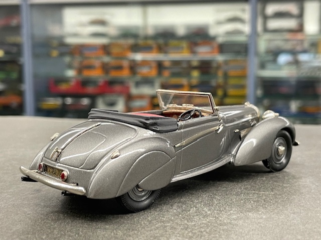 Lagonda V12, 1:43 Lansdowne - Image 2