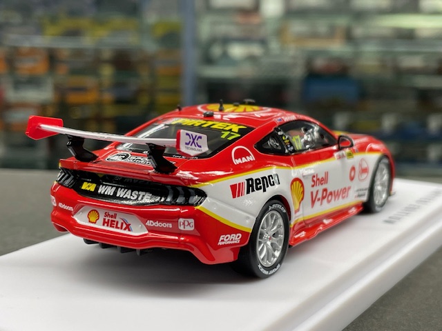 Ford Mustang GT, 1:43 Authentic - Image 2