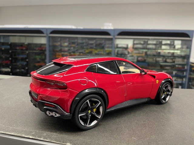 Ferrari Purosangue, 1:18 Polistil - Image 3