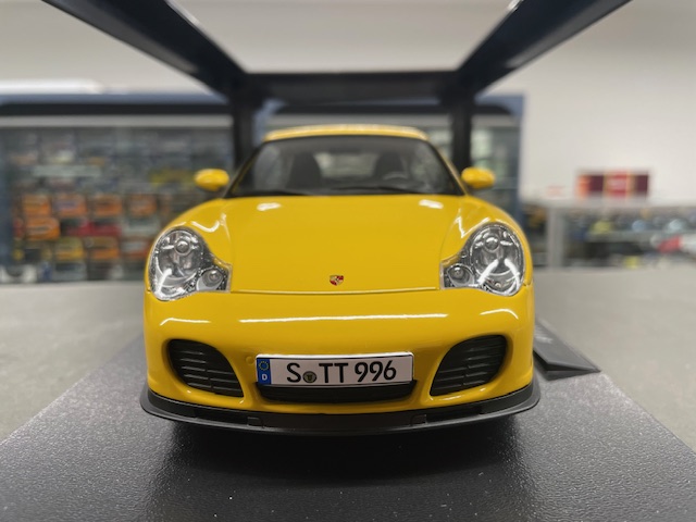 Porsche 996 Turbo, 1:18 KK-Scale - Image 2