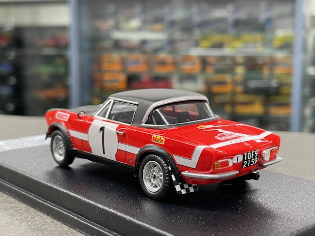 Fiat 124 Spider, 1:43 Trofeu - Image 2
