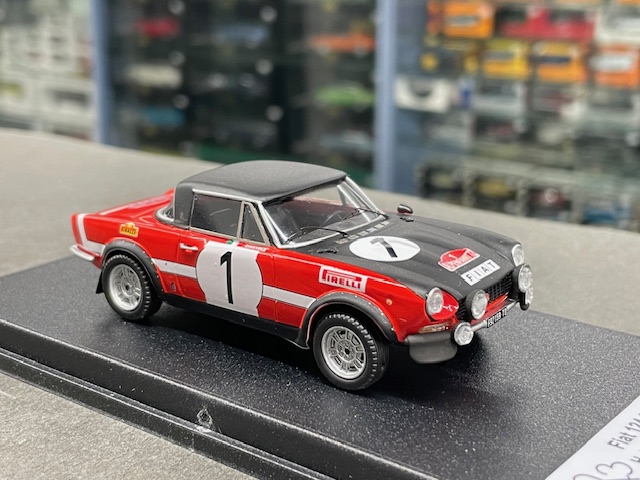 Fiat 124 Spider, 1:43 Trofeu - Image 3