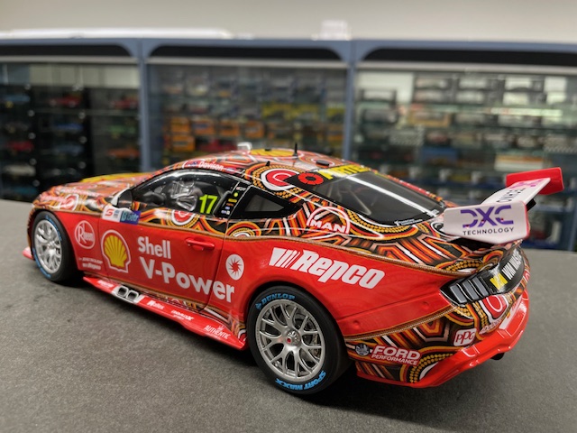 Ford Mustang GT, 1:18 Authentic - Image 3