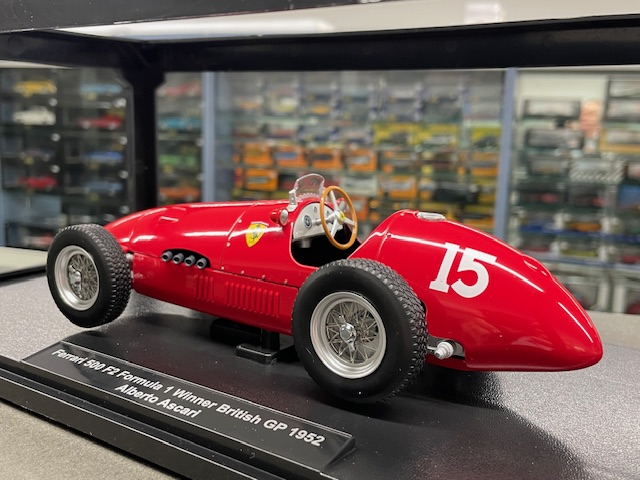 Ferrari 500F2, 1:18 CMR - Image 3