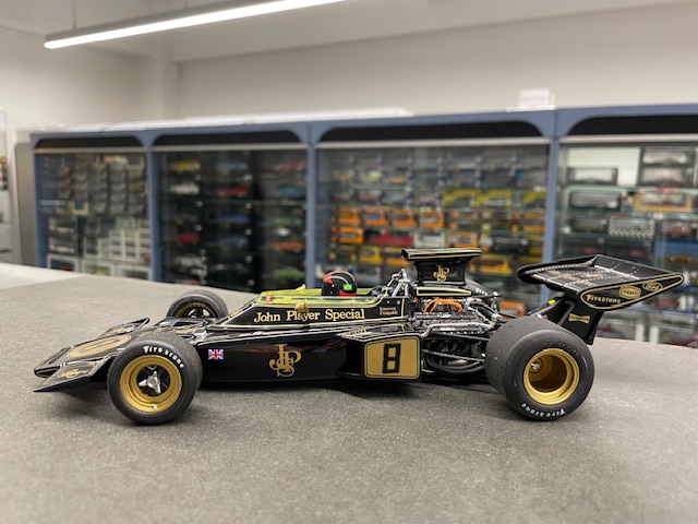 Lotus 72D, 1:18 Exoto - Image 2