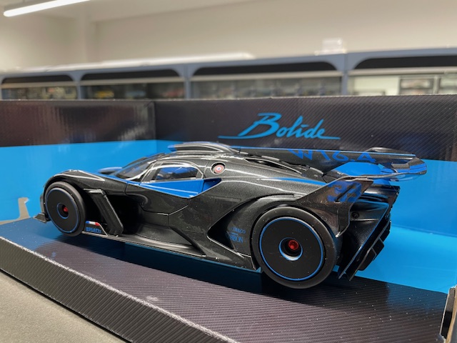 Bugatti Bolide, 1:18 Burago - Image 3