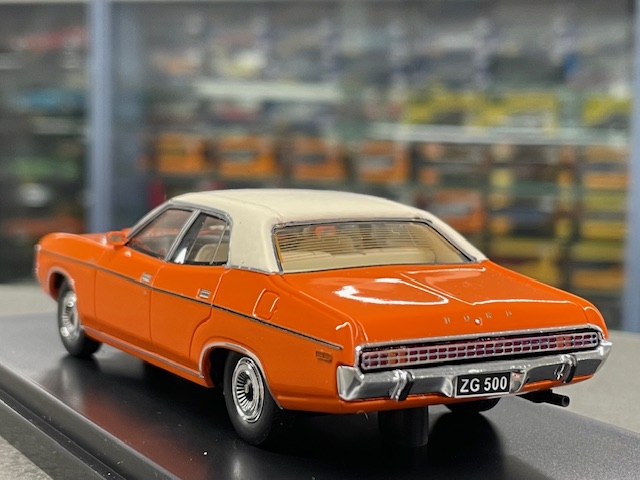Ford ZG Fairlane, 1:43 Trax - Image 2