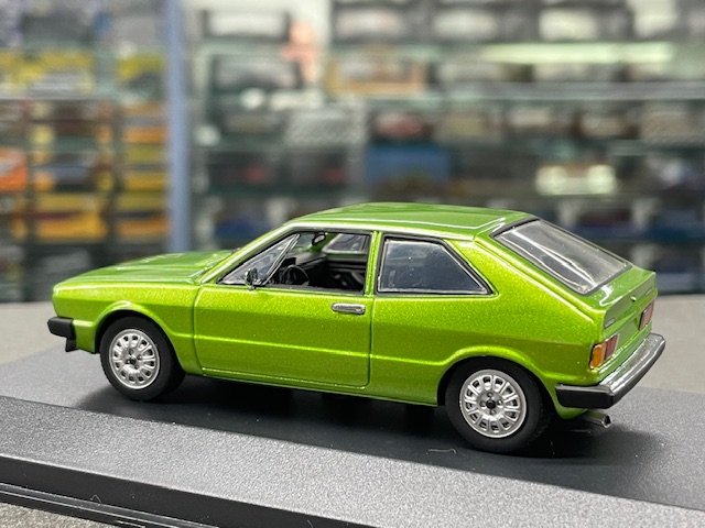 Volkswagen Scirocco, 1:43 Maxichamps - Image 2