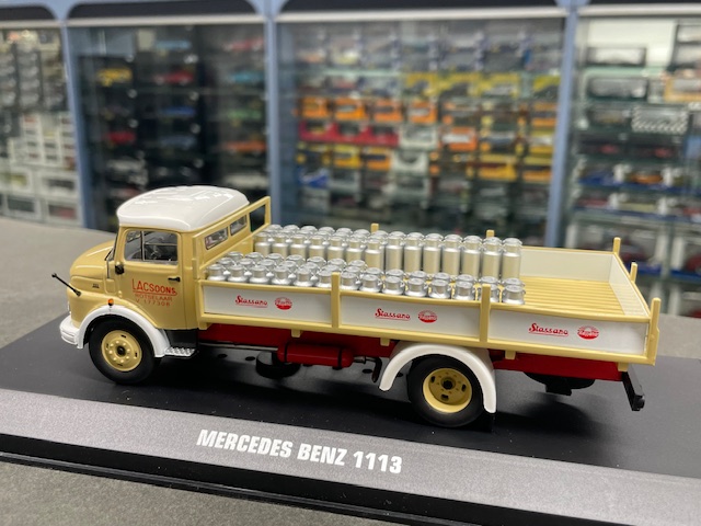 Mercedes-Benz 1113, 1:43 IXO - Image 2