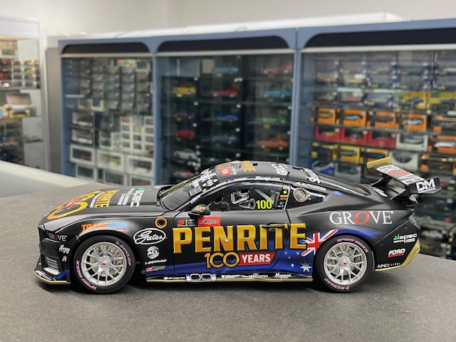 Ford Mustang GT, 1:18 Authentic - Image 2