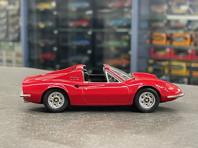 Dino 246 GTS, 1:43 CAM - Image 3