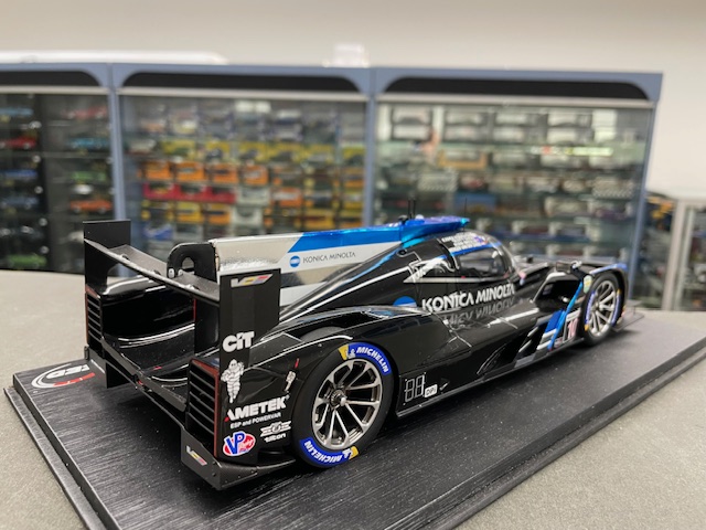 Cadillac, 1:18 Top Speed - Image 3